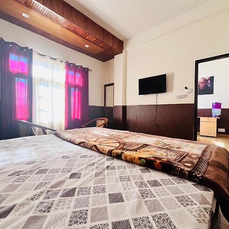 Residence Inn Homestay Shimla Ngoại thất bức ảnh