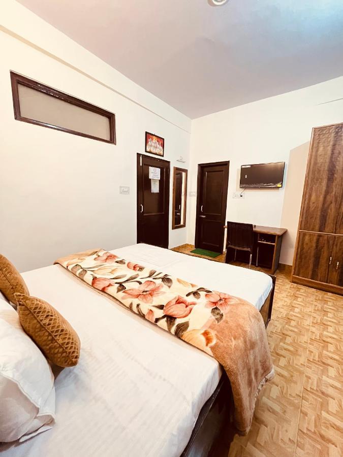 Residence Inn Homestay Shimla Ngoại thất bức ảnh