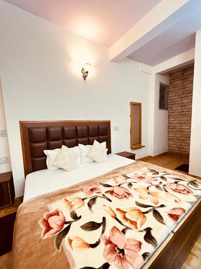 Residence Inn Homestay Shimla Ngoại thất bức ảnh
